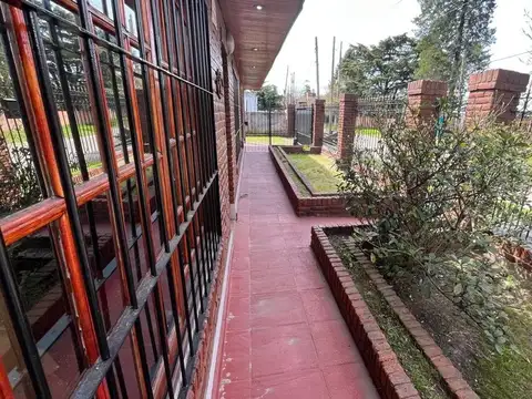 VENTA CASA 5 AMB 650 M2 VILLA TESEI HURLINGHAM