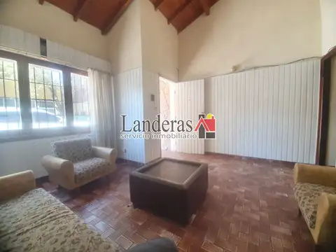 Lebensohn 375, Mar de Ajó 300