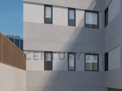 Oficina en Alquiler con 2 cocheras