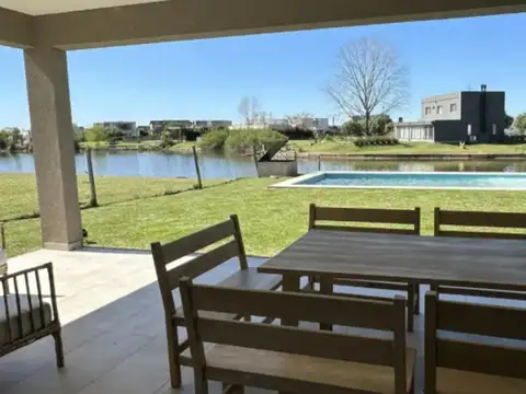 Casa en Alquiler 2 años
