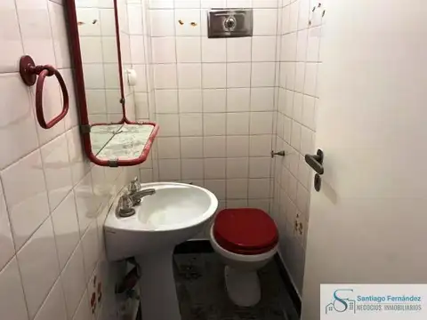 Casa en Alquiler con 1 cochera