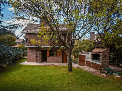 Cod. 343 – Casa Sobre Multifamiliar En Valeria Del Mar