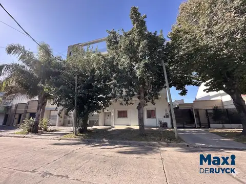 Local + departamentos, block comercial