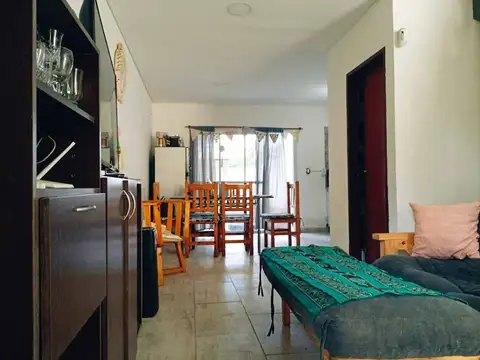 Venta en bloque dos duplex de 4 amb c/u Marcos Paz