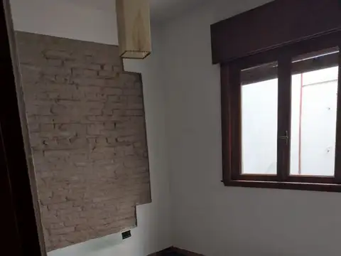 BUCARELLI 1400, Piso 1