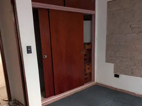 BUCARELLI 1400, Piso 1