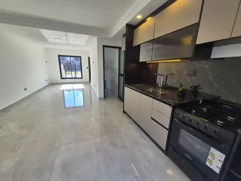 Depto Tipo Casa en Venta de 2 dormitorios