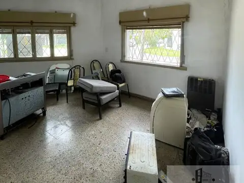 Casa - Dos unidades - En venta en Moreno