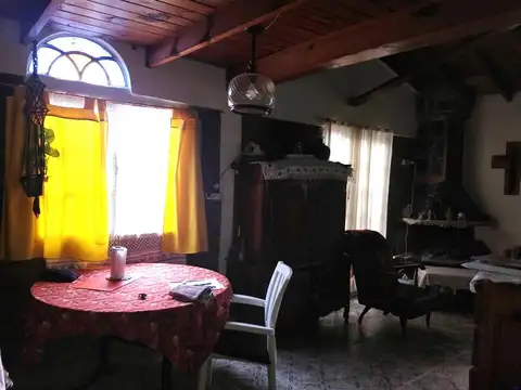 Calle Belisario Roldán 3350