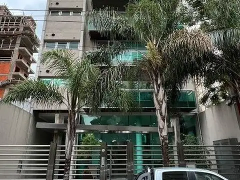 Conesa e/ Alvear y Almirante Brown