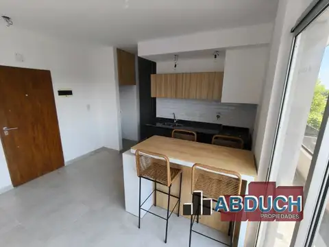 JOSE HERNANDEZ 3400, Piso 4