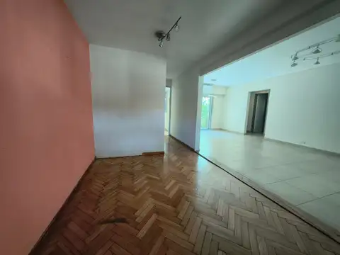 Depto Tipo Casa en Alquiler de 3 dormitorios