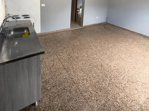 Depto Tipo Casa en Venta en Villa Ballester, USD 78.000