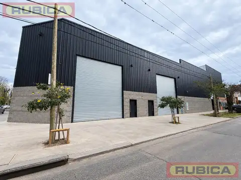 Alquiler 1.688 m2 Galpon / Deposito con oficinas en Pablo Nogues sobre Ruta 197