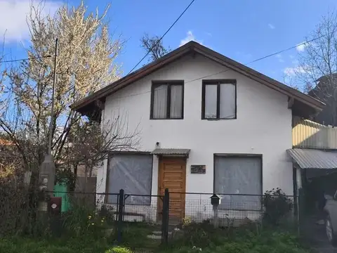 Casa en b° el mallín (cód. 143)