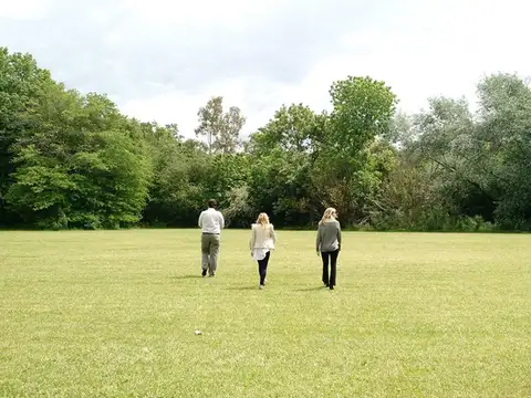 Ubicación privilegiada Noroeste al verde