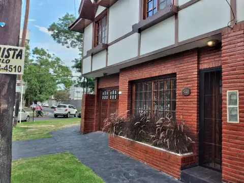 Amplio Duplex en Quilmes Este