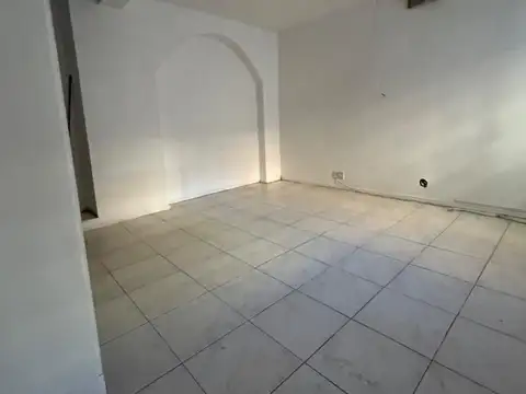 Depto Tipo Casa en Alquiler 70 años
