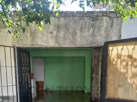 Lugones 3900, Piso 0