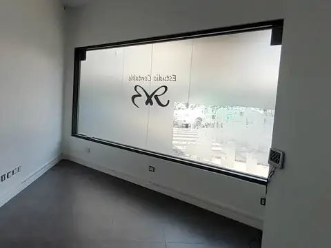 pedro rivera 2700, Piso pb