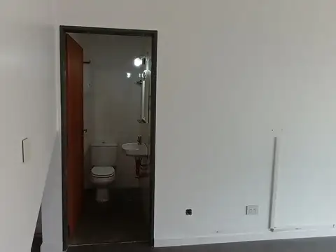 Oficina Monoambiente con 1 baño