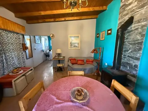 Casa quinta 2 lotes con quincho y pileta en venta