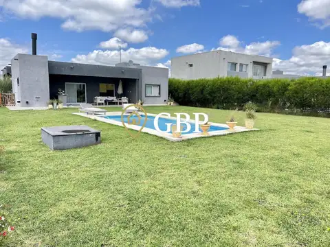 Casa en Alquiler en San Lucas, USD 1.500