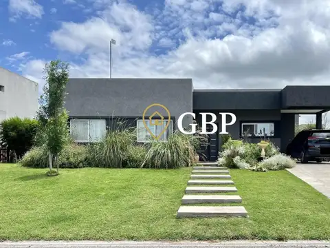 Casa en alquiler anual en Canning Barrio San Lucas