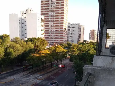 Av.maipu 2012 , Piso 4