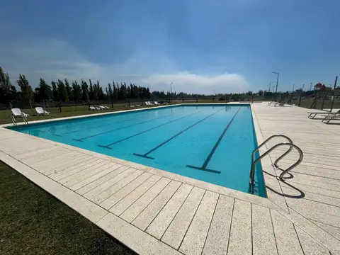 Terreno en Venta de 653,0 m2