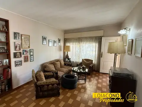 Casa 4amb, jardín, garaje, fondo - Cafayate 4900 - Loiacono Propiedades