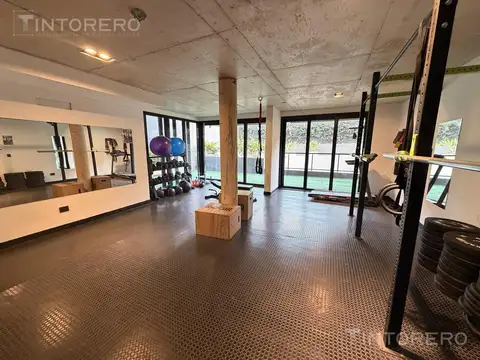 Departamento en Alquiler en Barrio Parque Leloir, $ 1.050.000