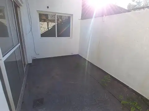 Depto Tipo Casa en Venta en Villa Luro, USD 60.000