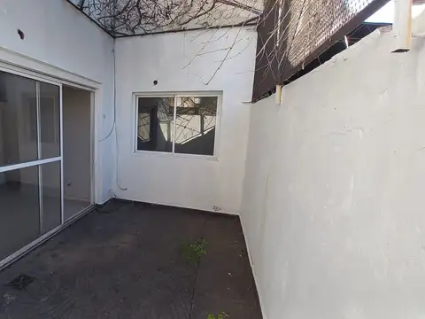 Depto Tipo Casa en Venta 86 años
