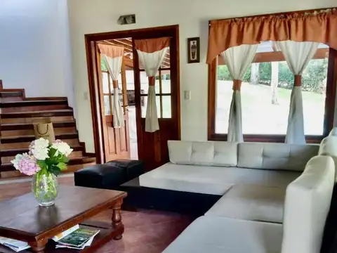 Casa en Venta en Carilo, USD 320.000