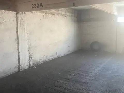 COCHERA EN VENTA ZONA MONUMENTO