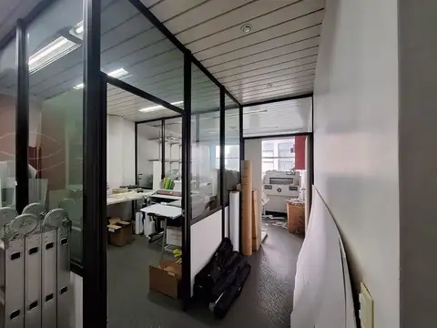 Oficina en Venta 65 años