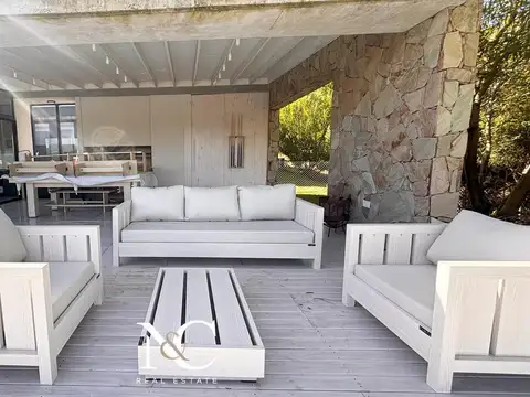 Casa en Alquiler Temporal de 4 dormitorios