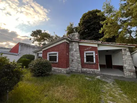 Casa centrica en Venta - 50 m del río - Santa Rosa de Calamuchita - cód.  1219