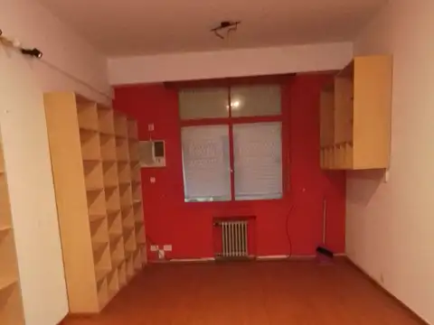 Oficina en venta, monoamb en Congreso. Aire acond.