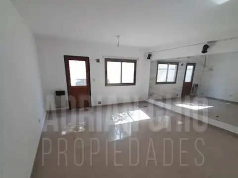 Local en Venta en La Plata, USD 85.000