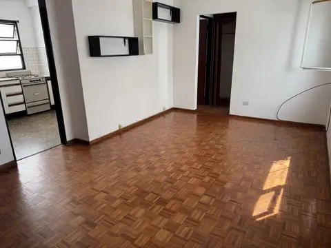 Avenida General Mitre 5600, Piso 9