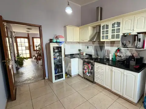 Avenida Rivadavia 3500
