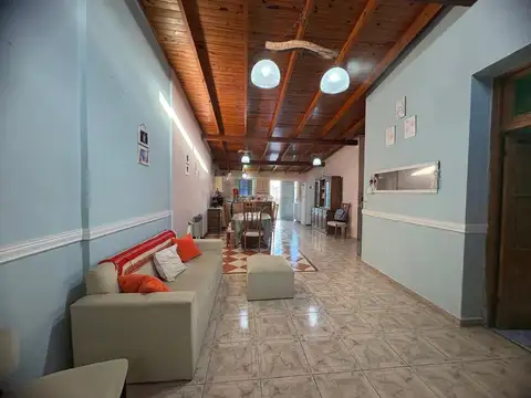 Depto Tipo Casa en Venta en Zarate, USD 80.000