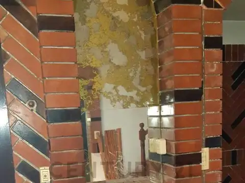 Casa 5 ambientes con 2 baños