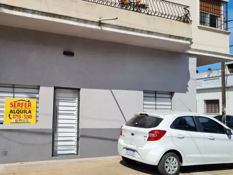 Depto Tipo Casa en Alquiler en Ciudadela, $ 900.000
