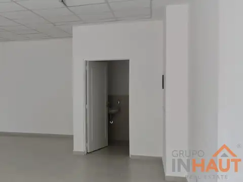 Local en alquiler, Teniente Ibáñez al 300, Cipolletti