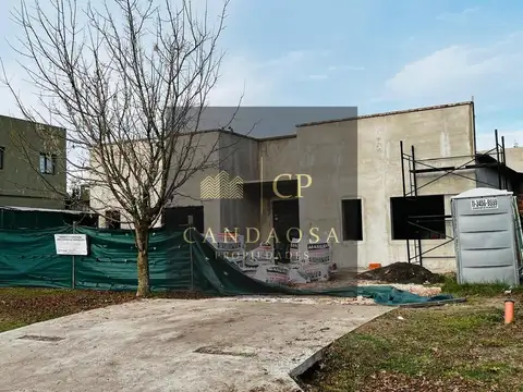 ADG. Oportunidad! Casa apta crédito en Cardales Village