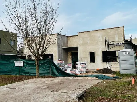 Adg. Oportunidad! Casa Apta Crédito En Cardales