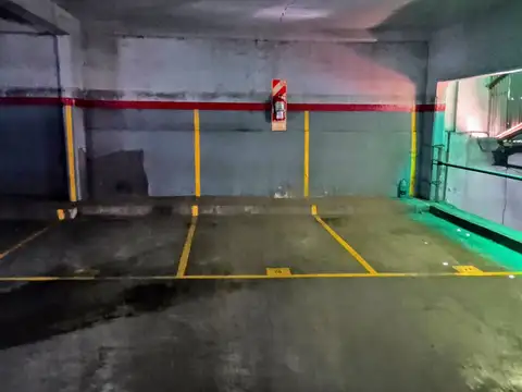 Cochera en Venta Cubierta